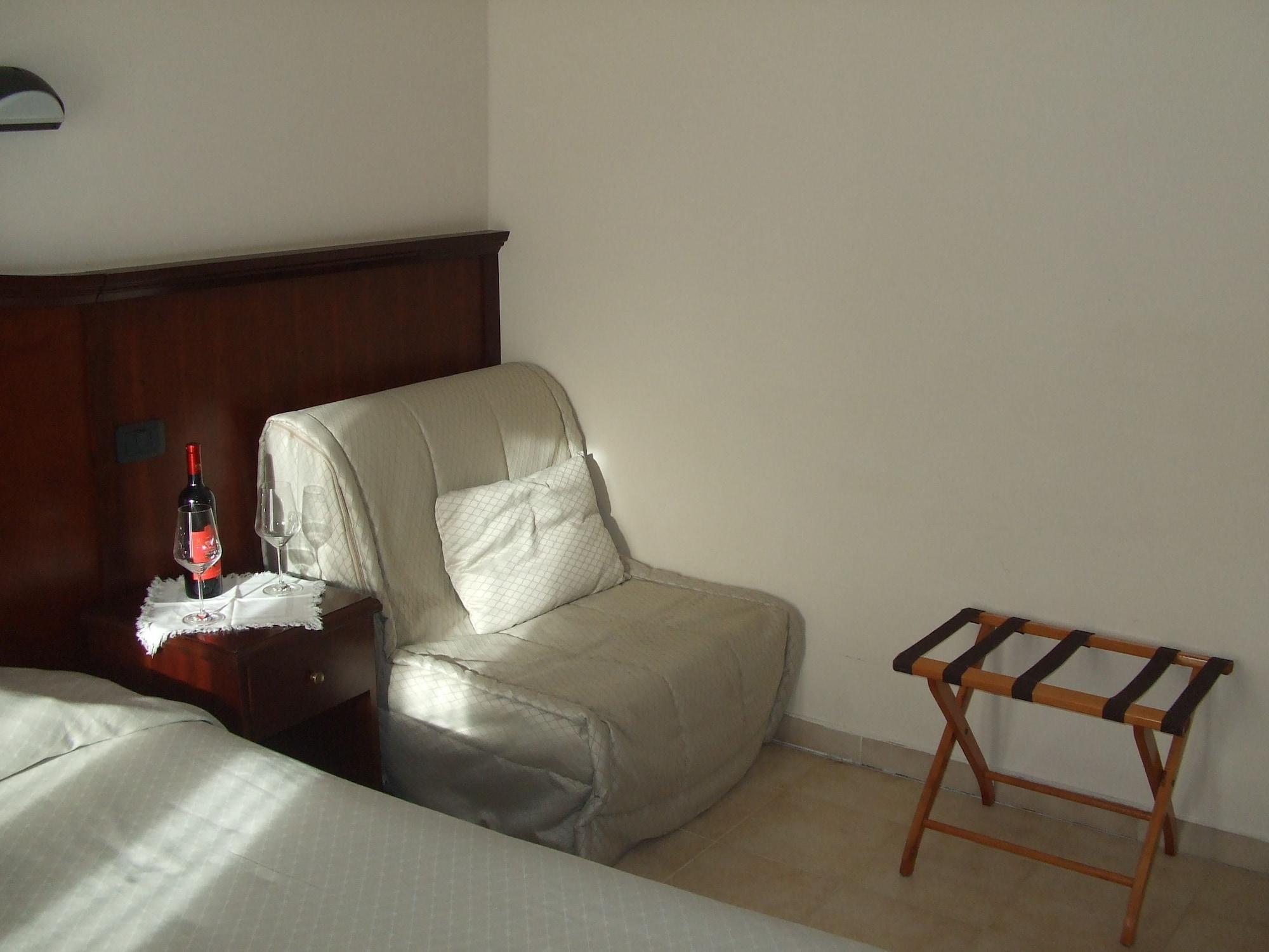 Hotel Stella Del Sud กาลาเซตตา ภายนอก รูปภาพ
