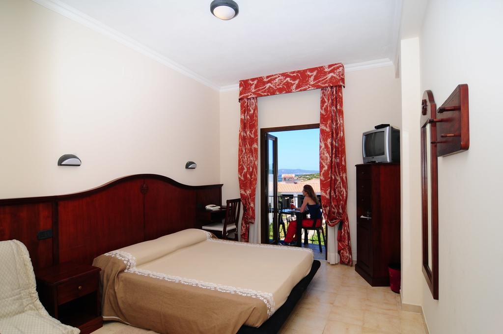 Hotel Stella Del Sud กาลาเซตตา ภายนอก รูปภาพ